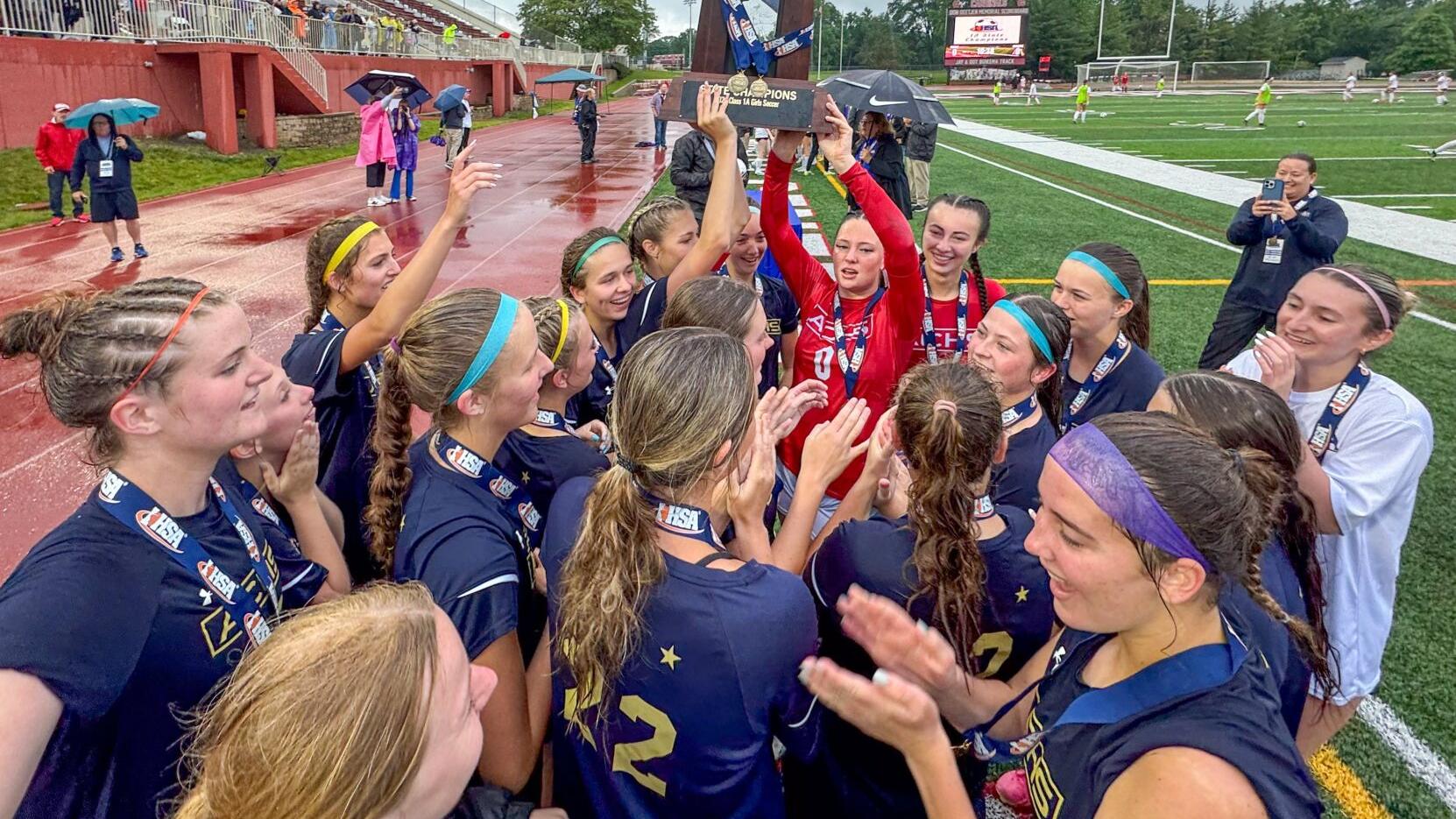 Elyse Myatt's perfect pass leads to Britt Wilhelm's state championship goal for Althoff